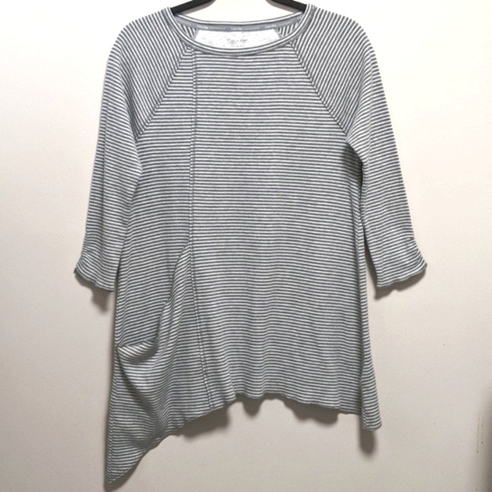 Calvin Klein performance top. Sz M